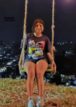 Peladita le gusta que le habran las patas + VIDEO 17