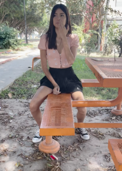 Morra culiona se la soba en el parque + video 16