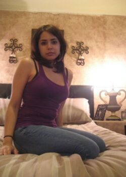 Tiene carita de que no hace nada la muy cachonda + VIDEO 15
