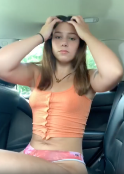 Hace cositas ricas en el carro de papi + video 10