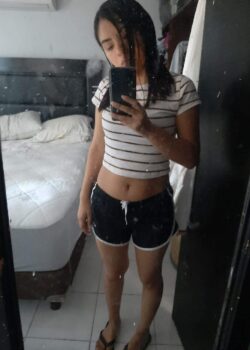 Chepa brotadita que tiene esta peladita jovencita + packs 11