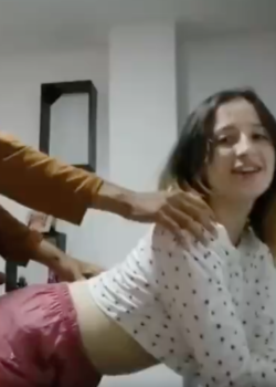La pone de perrito y queda encantada + video 18