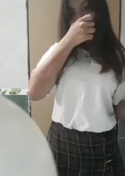 Colegiala culiona se pela toda + video 8