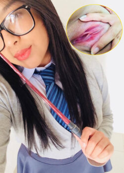 Es toda una morrita cachonda que quiere experimentar ..... 12