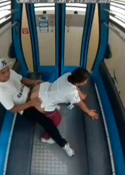 TENDENCIA EN ECUADOR el guardia les filtro el video 13