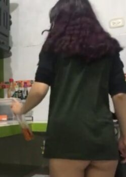 Prima en la cocina le sobe todito el pene en el culo + videito 18