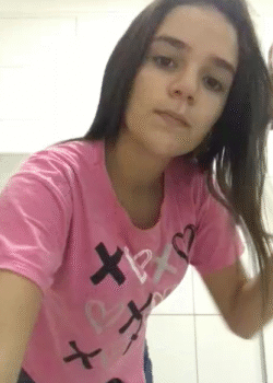 Por esta razón se demora en el baño la morra 17