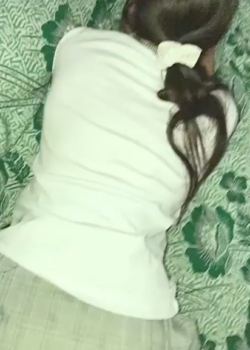 La consentida de papis es una experta en la cama 13