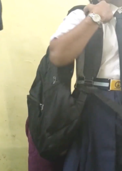 Profesor se aprovecha de su alumna por sus malas calificaciones 3