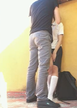 Estudiantes Mexicanos COGIENDO Atrás de los SALONES 4